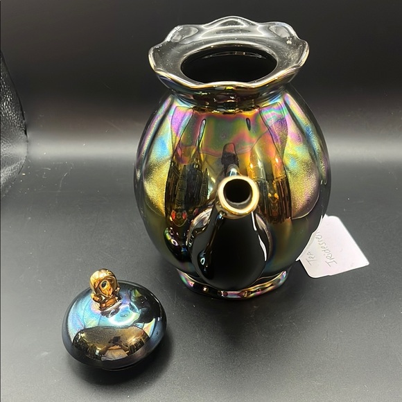 Iridescent Gold and Black Teapot - Picture 11 of 11